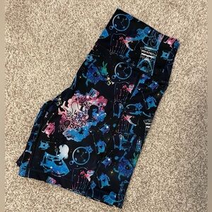 EUC CVG 7” Shorts - MEDIUM